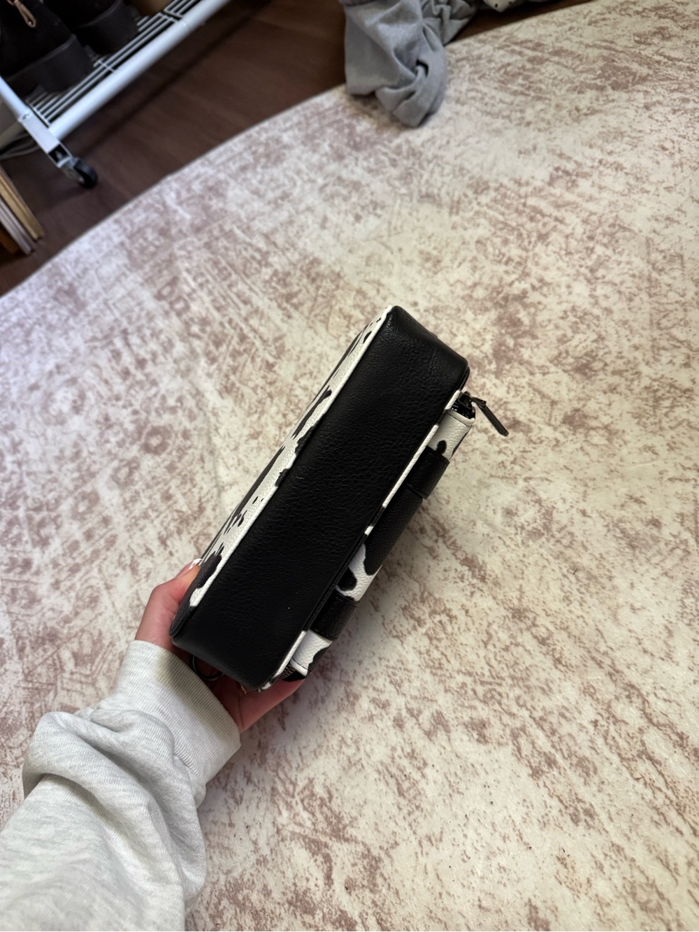 Wrangler Black & White Cow Print Belt Bag - Picture 7 of 8